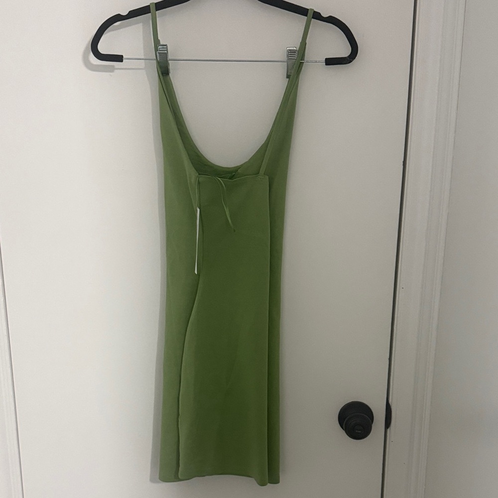 Primark Green Backless Dress - Picture 2 of 6